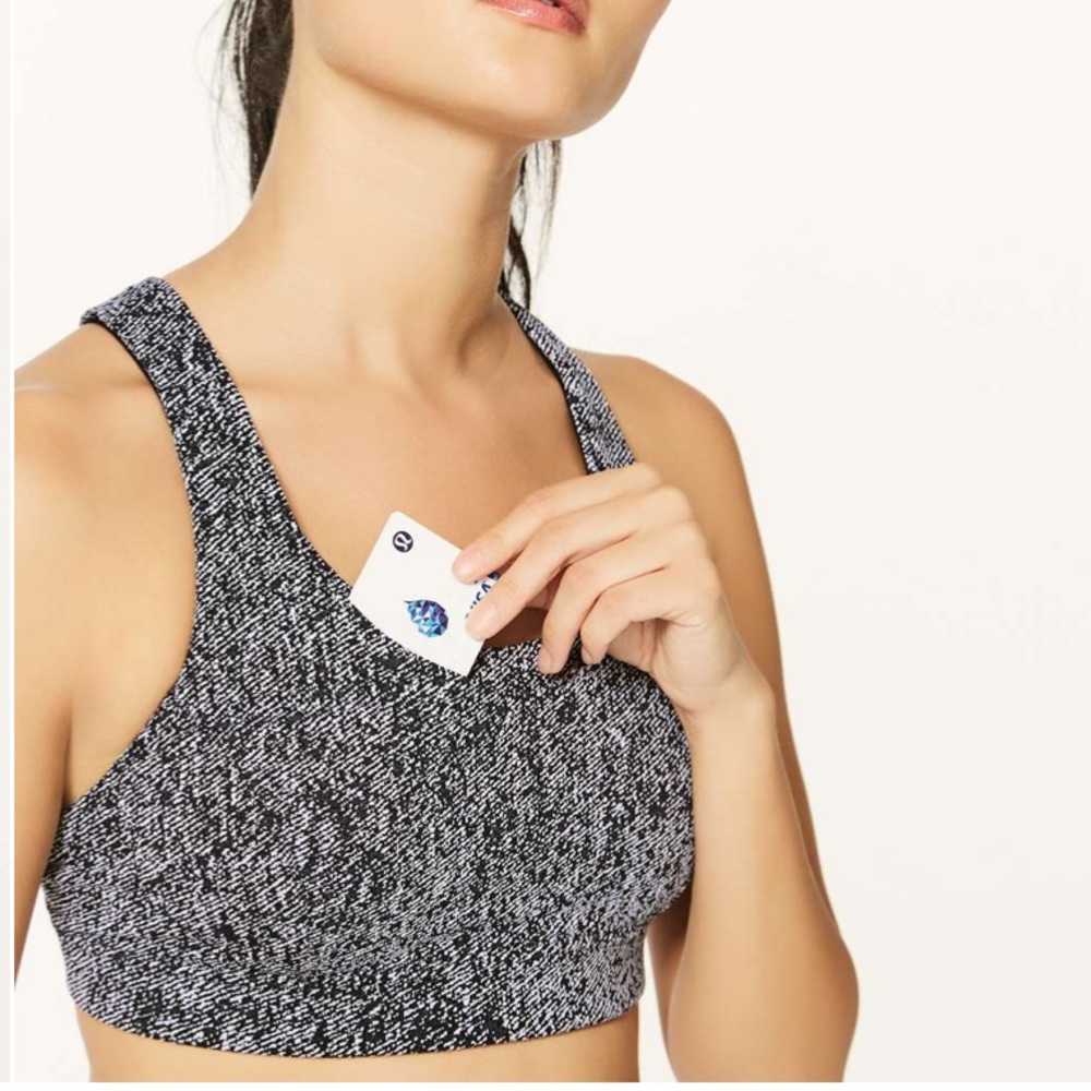Lululemon Run On Bra SZ 6